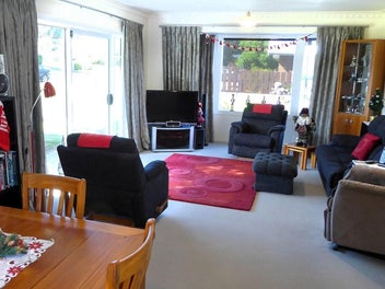 Comfy Unit on City Fringe