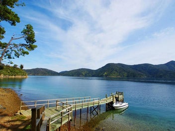 Snake Point, Bay Of Many Coves,