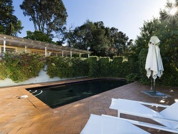 Private award winning house with unique gardens