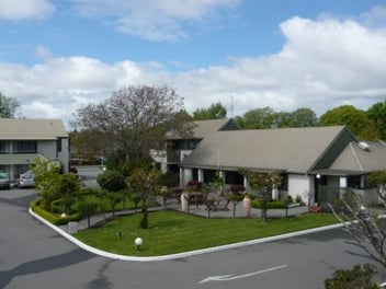 Image 1 of 8