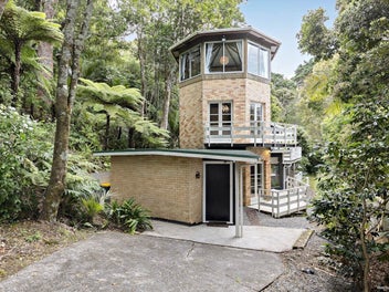 True Titirangi Treasure!