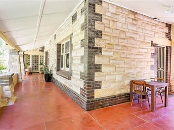 Don't Touch This Listing!