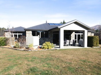 Image 1 of 20