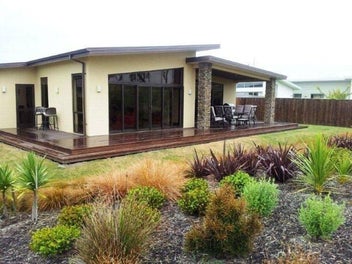 Image 1 of 20