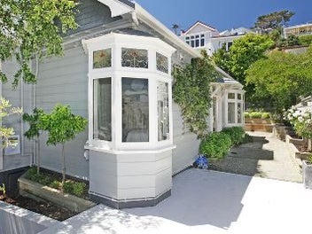 Image 1 of 20