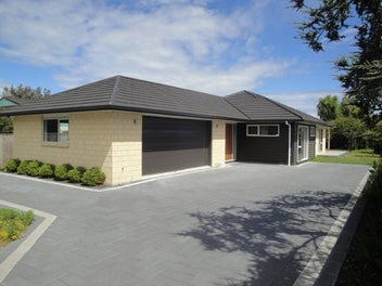Image 1 of 14