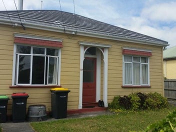 Image 1 of 5