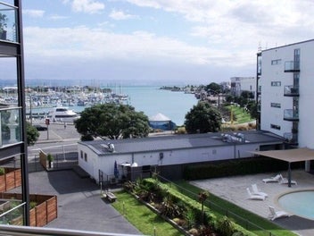Image 1 of 18
