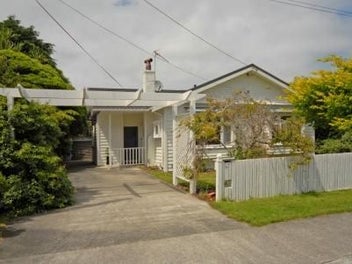Image 1 of 8