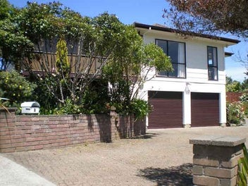 Image 1 of 11