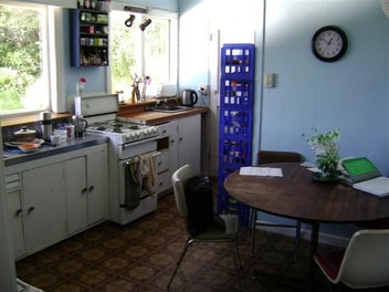 Image 1 of 7