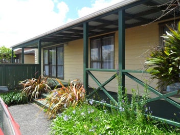 Image 1 of 4