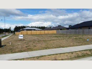 Image 1 of 3