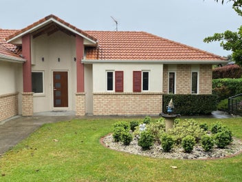 Image 1 of 24