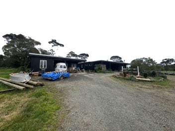 Image 1 of 8
