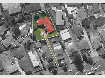 Image 1 of 4