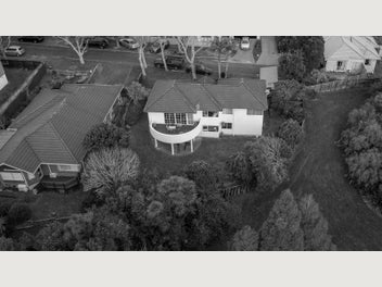 Image 1 of 9