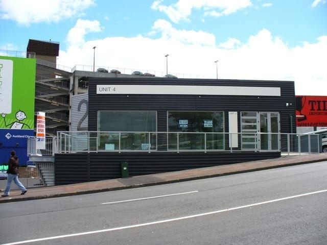 gallery carousel 4