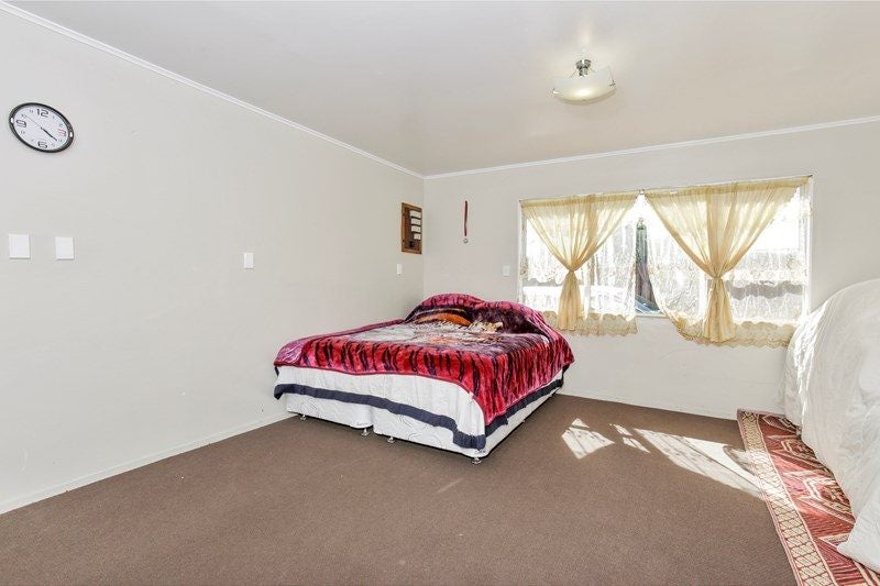 gallery carousel 11