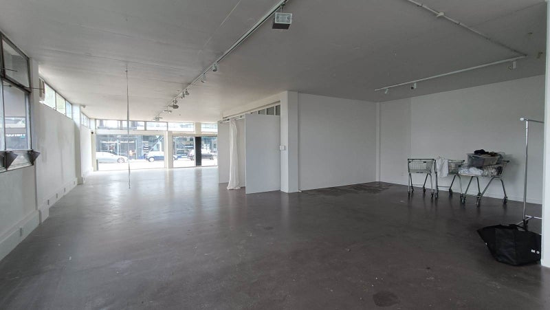 gallery carousel 4