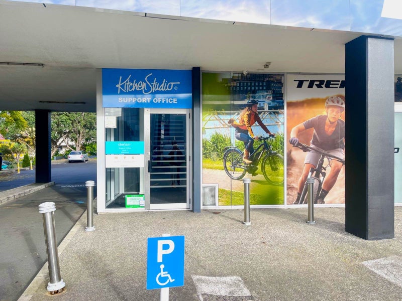 gallery carousel 13