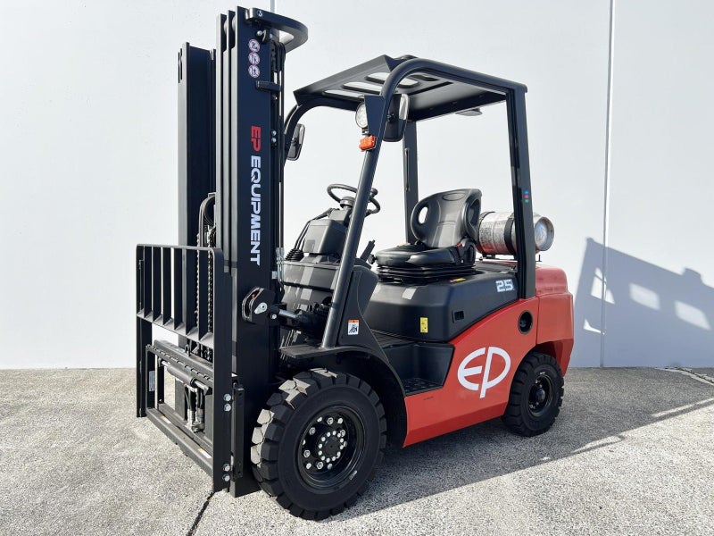 EP CPQD25 Dual Fuel Forklift Carousel 2