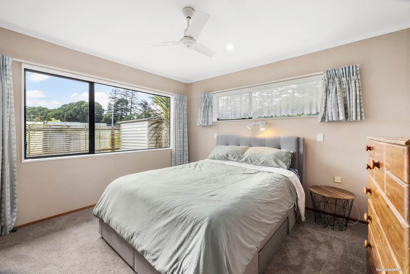 AFFORDABLE : DESIRABLE LOCATION — slide 8