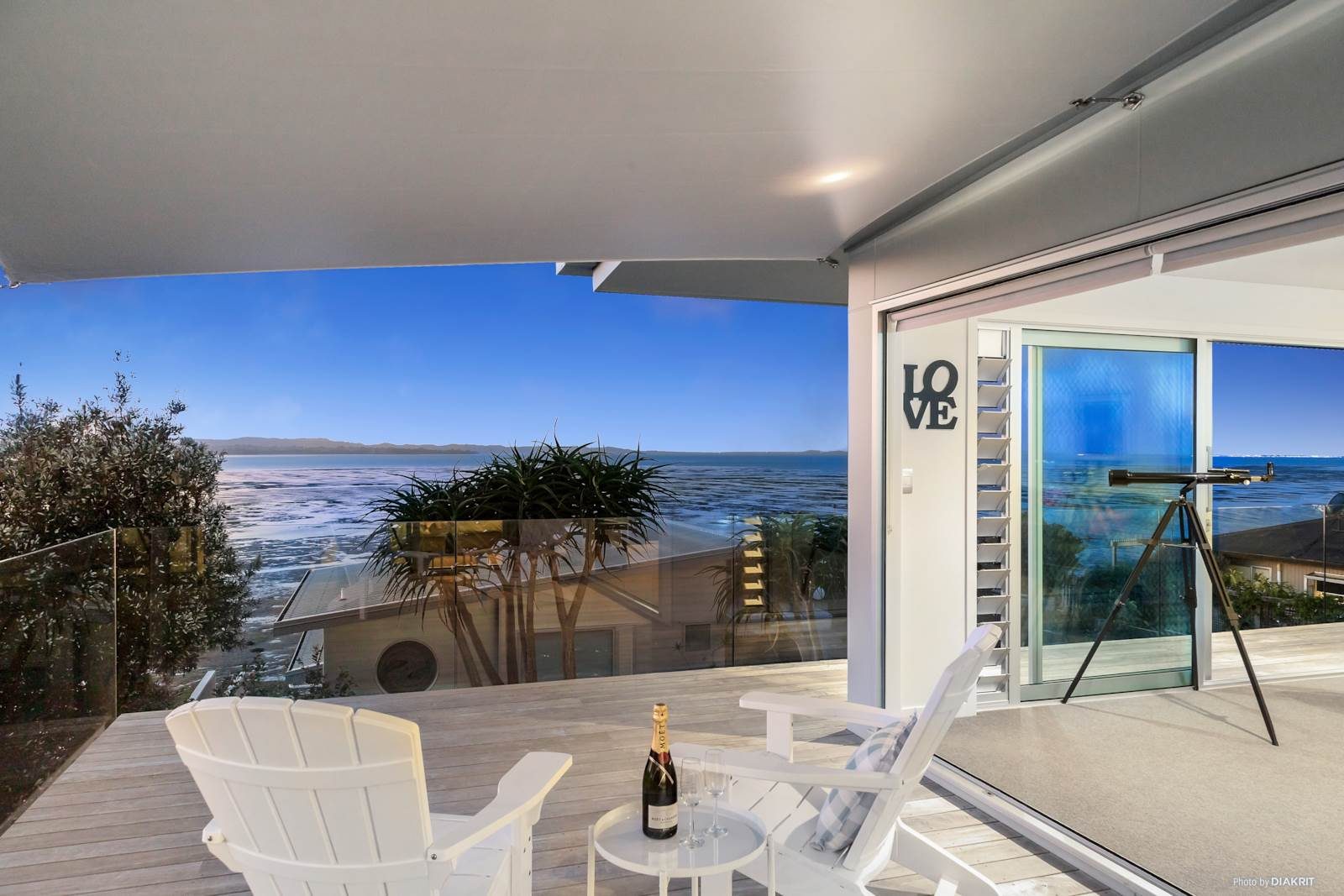 Luxurious Coastal Living — slide 2