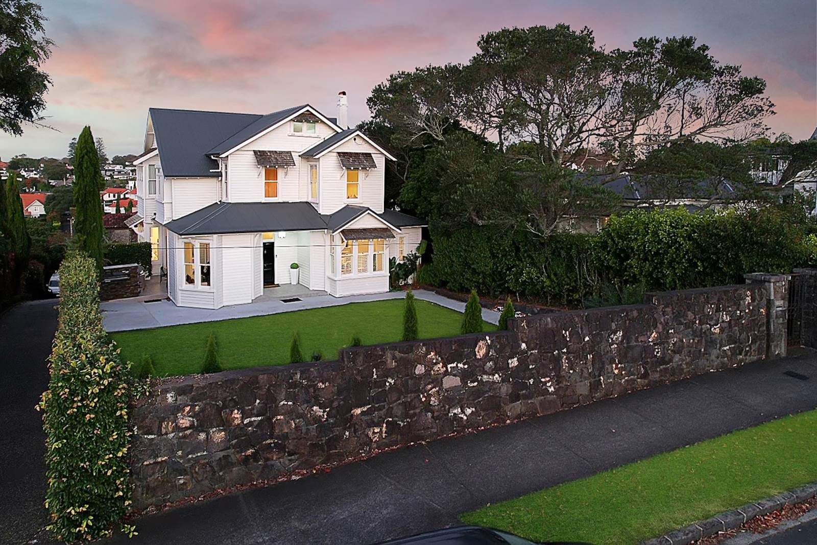 Full of Soul – A Grand Home in Remuera — slide 33