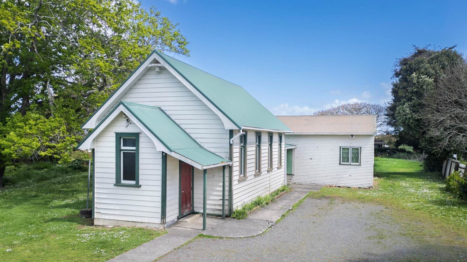 MORTGAGEE SALE — slide 1