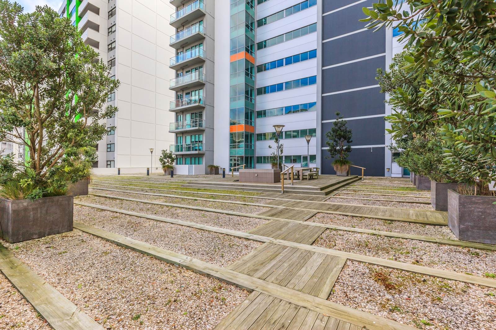 Sharp Price! Seaview CBD Home — slide 16