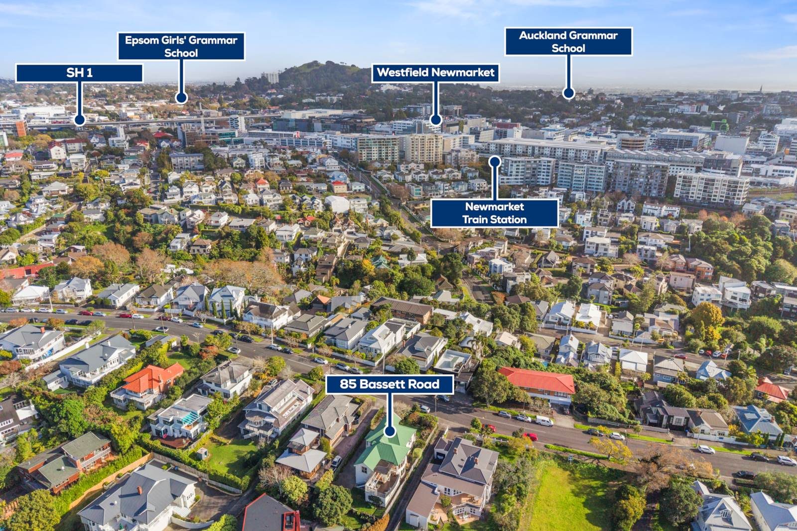 Spectacular Sea Views in DGZ Remuera — slide 33