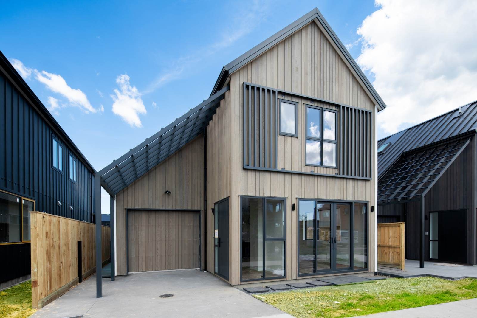 5 New Homes - Karaka Awaits — slide 32