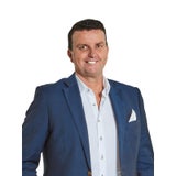 Dermot Kelly