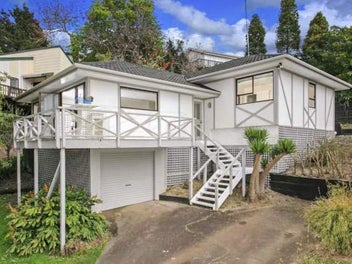 1/27 Sovereign Place, Glenfield, Auckland