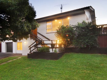 1/31 Borrowdace Avenue, Botany Downs, Auckland