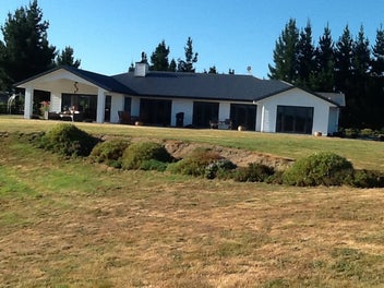 701 River Road, Otane