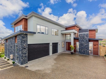 7 Bounty Road, Long Bay, Auckland