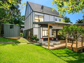 1/5 Kegworth Place, Browns Bay, Auckland