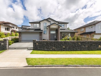 11 Irongate Avenue, Ranui, Auckland