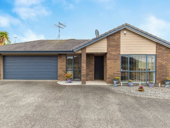 12 Rushbury Place, Randwick Park, Auckland