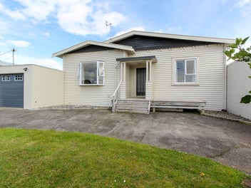 188 Brooklands Road, Vogeltown, New Plymouth