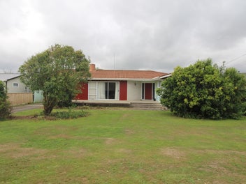 14 Wilson Street, Bulls