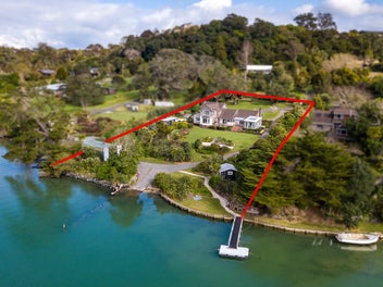 9 Young Street, Mahurangi East, Warkworth