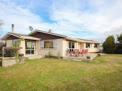25A Charles Street, Weston, Oamaru