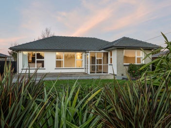 124 Cavendish Road, Casebrook, Christchurch