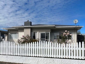 8 Glasgow Street, Takaro, Palmerston North