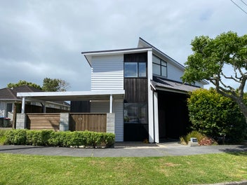 24A Fernwood Place, Wai o Taiki Bay, Auckland