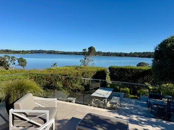 77 The Terrace, Herald Island, Auckland