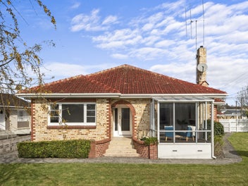 20 Steele Road, Forest Lake, Hamilton